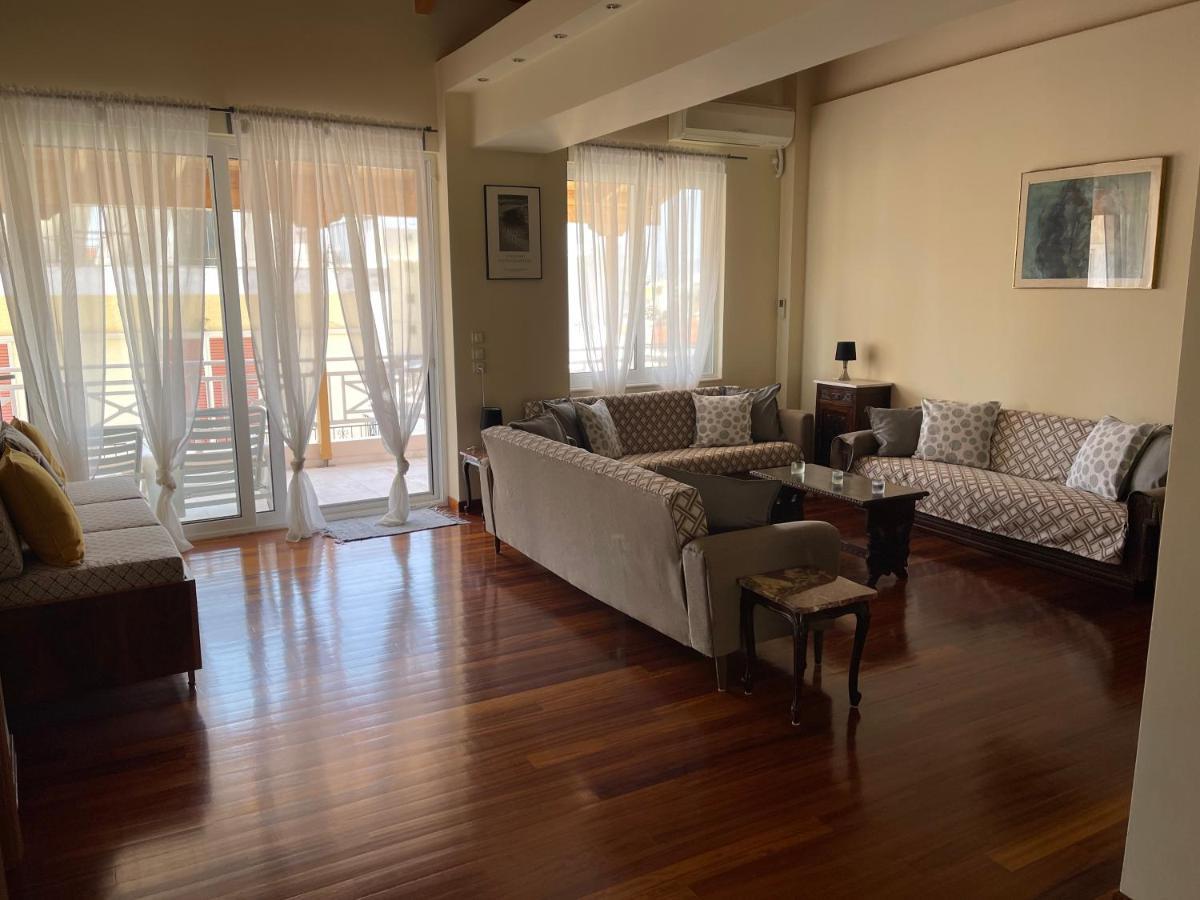 Azure Retreat Apartment Loutraki  Ngoại thất bức ảnh